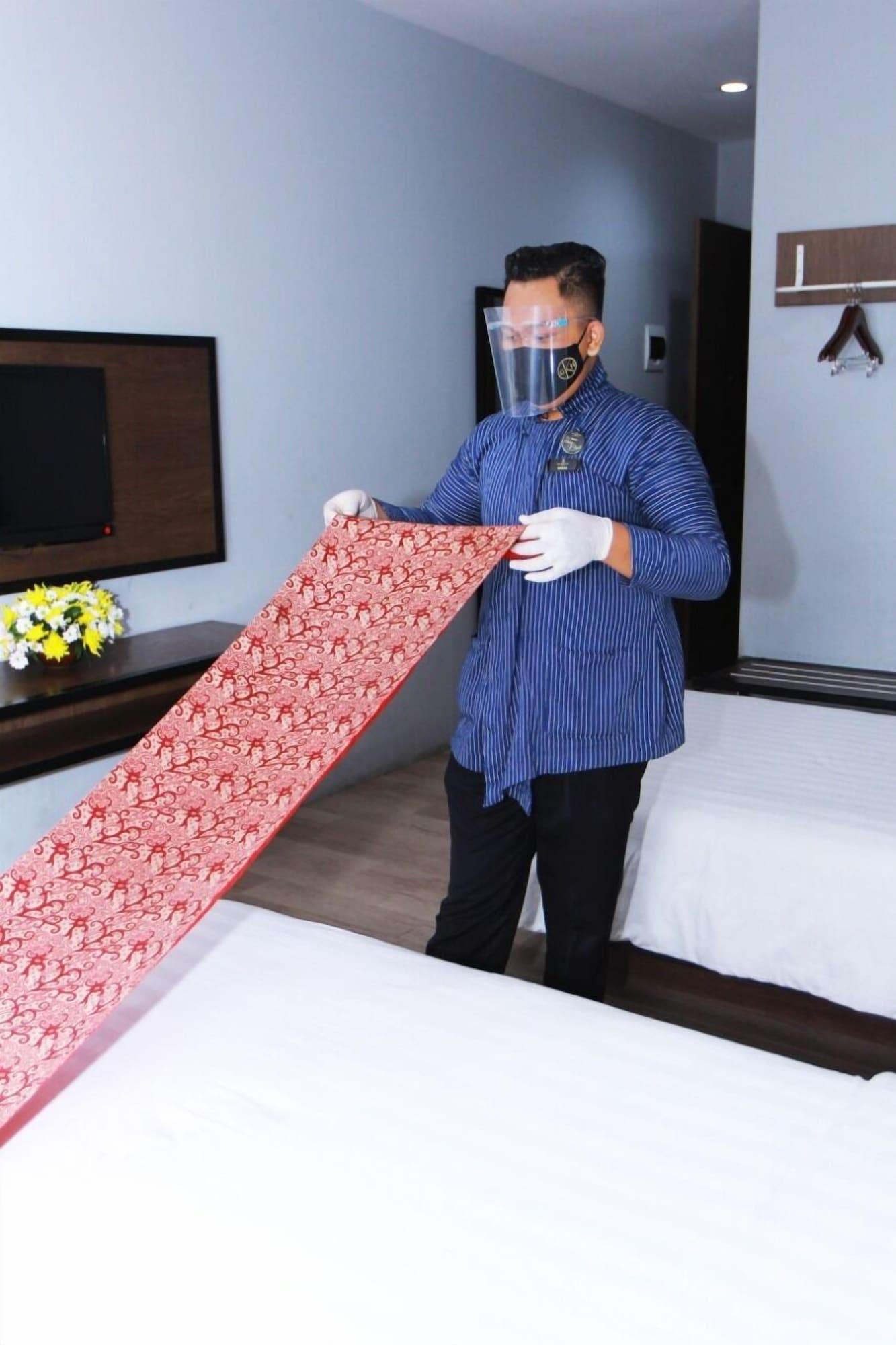 Grand Kangen Hotel Urip Sumoharjo Yogyakarta Dış mekan fotoğraf