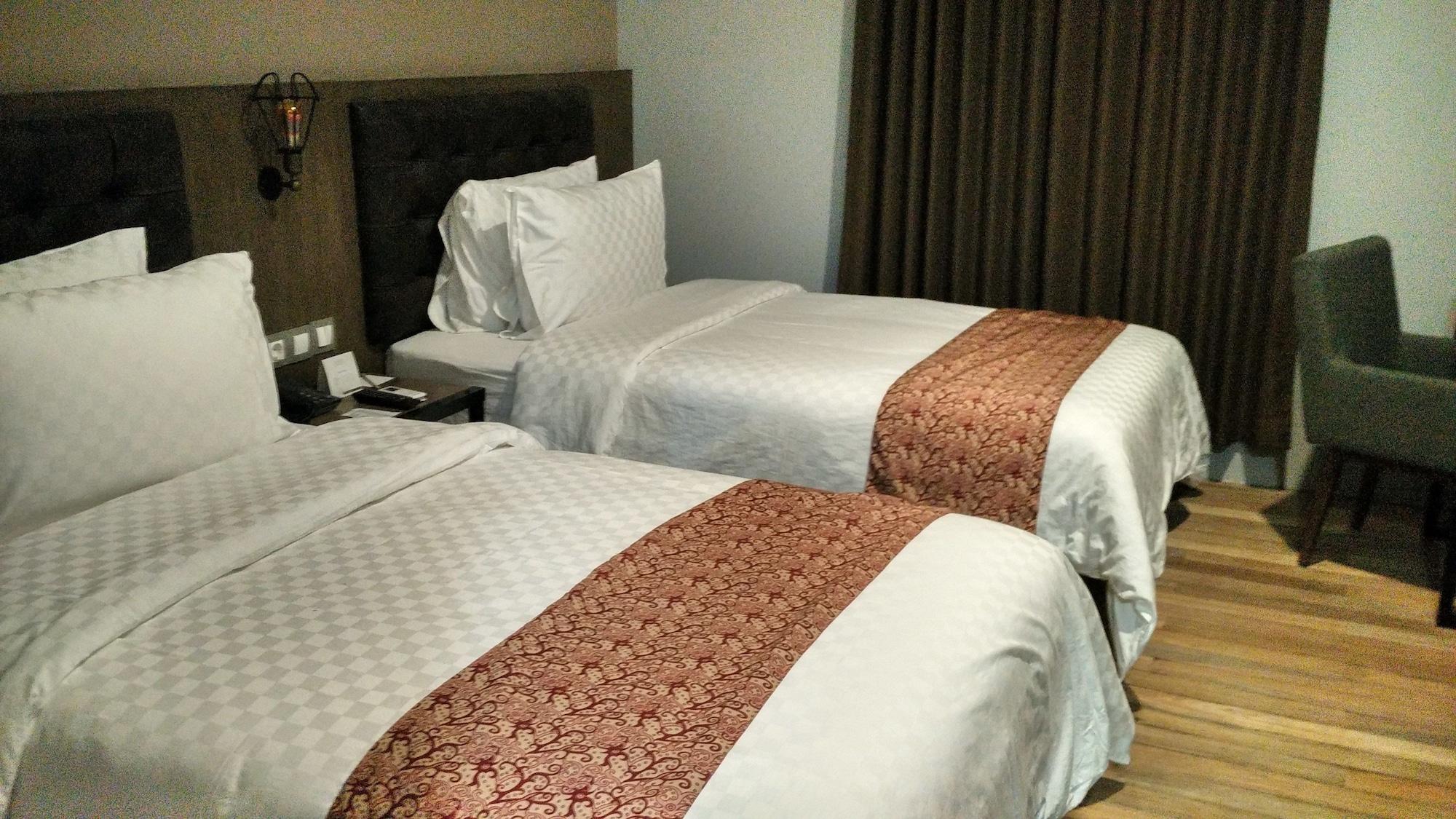Grand Kangen Hotel Urip Sumoharjo Yogyakarta Dış mekan fotoğraf