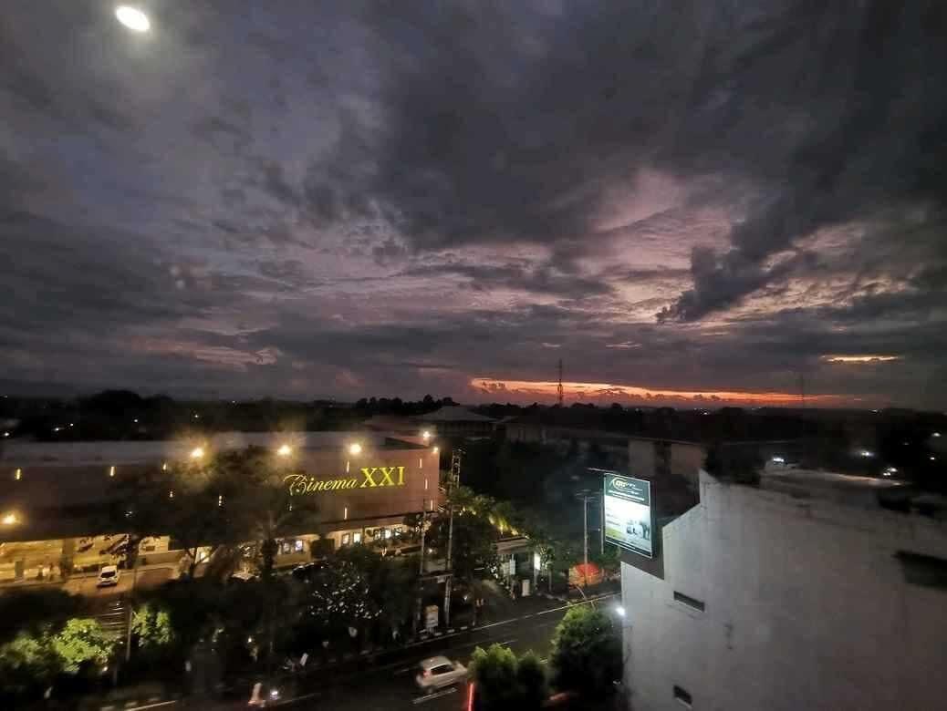Grand Kangen Hotel Urip Sumoharjo Yogyakarta Dış mekan fotoğraf