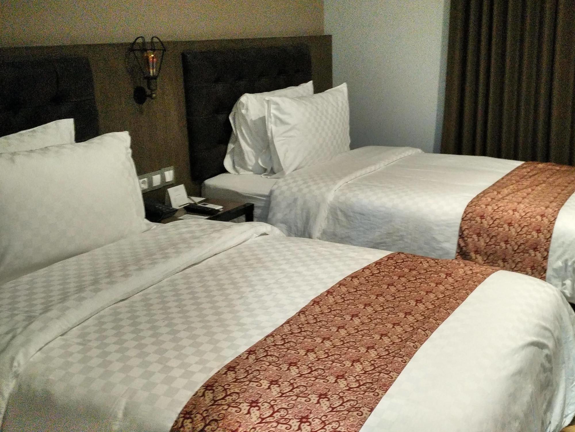 Grand Kangen Hotel Urip Sumoharjo Yogyakarta Dış mekan fotoğraf